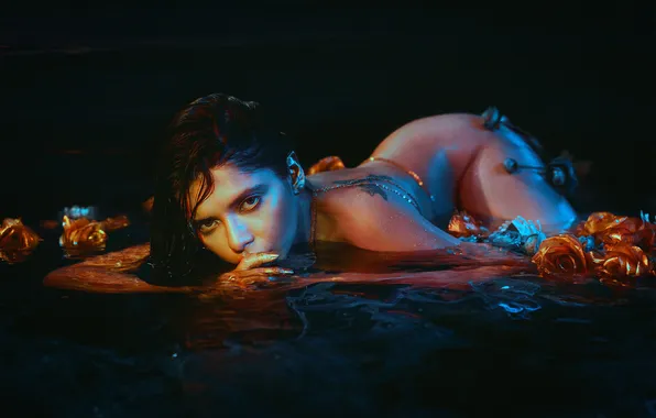 Erotic, ass, look, water, girl, light, flowers, pose