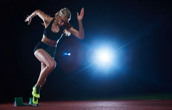 Woman, sprint, technique