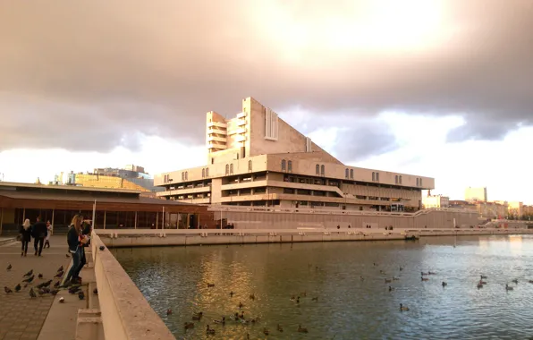 Autumn, Clouds, Kazan, Tatarstan, the Kaban lake, Duck, theatre. Kamal
