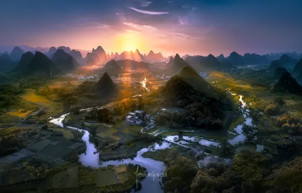 Light, river, valley, China