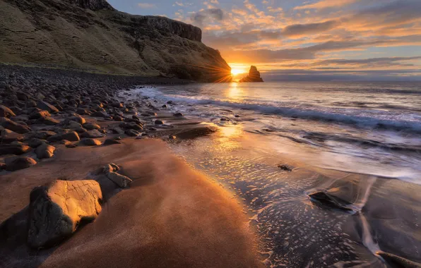 Sand, sea, wave, beach, the sky, clouds, rays, light