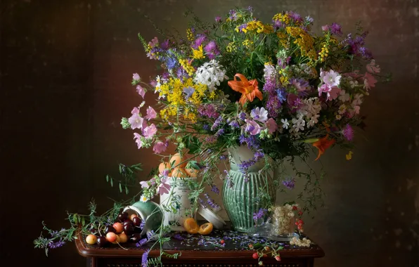 Bouquet, strawberries, vase, currants, cherry, wildflowers, apricots, daylilies