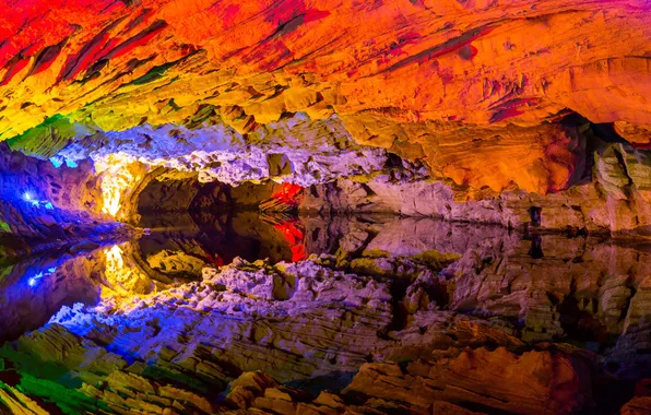 Picture China, Reflections, Qiliang Cave
