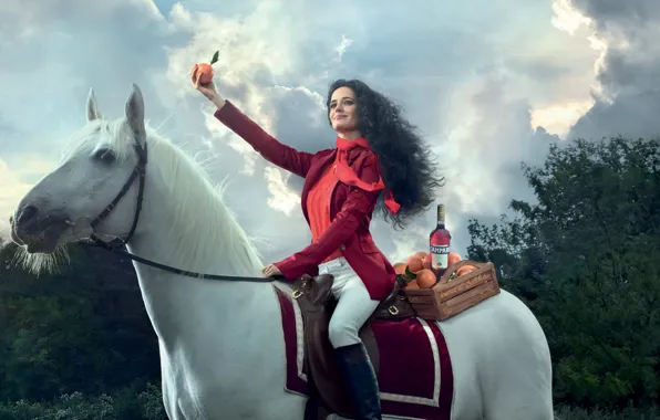 Red, horse, oranges, actress, Eva Green, campari, Eva Green