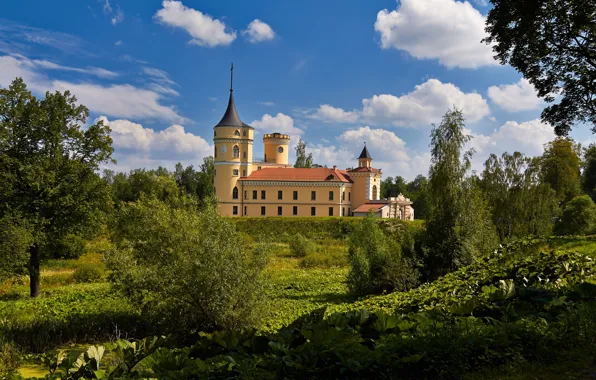 Greens, summer, clouds, the city, Park, castle, view, fortress