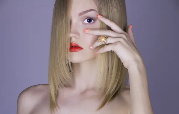 Picture look, face, model, hand, lipstick, ring, blonde, lips