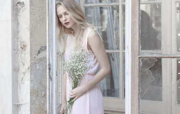 Girl, flowers, pose, dress, sad, Dorota Gorecka, Patricia Iwanska