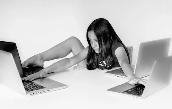Girl, hands, leg, the laptop, Social networking