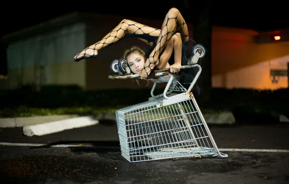 Girl, the situation, stroller