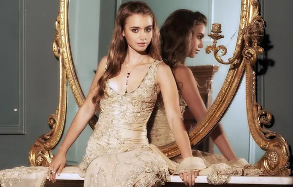 Mirror, Lily Collins, Lily Collins