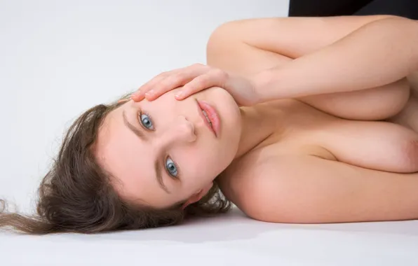Susann, FemJoy, Eros