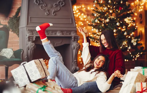 Picture joy, pose, girls, room, feet, Christmas, New year, Duo