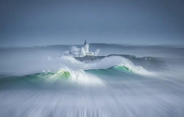 Spain, Coast of Cantabria, Isla de Mouro, Santander
