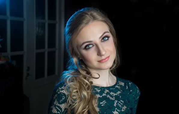 Look, portrait, Alena Salnikova, Alexander Plonsky