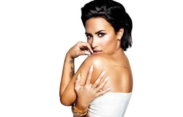 Picture pose, makeup, brunette, tattoo, hairstyle, white background, singer, Demi Lovato