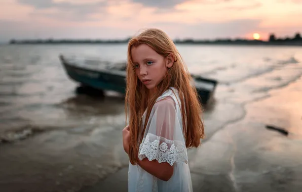 Picture boat, girl, freckles, Juliana Naidenova