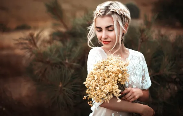 BLONDE, DRESS, FLOWERS, MOOD, BOUQUET, SUNDRESS, HAIRSTYLE