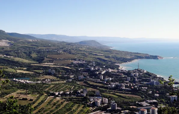 The city, Mountains, Crimea