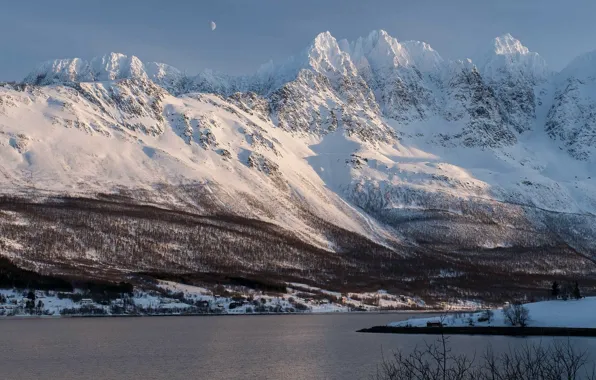 Picture winter, mountains, Norway, Norway, Troms County, Lakselvbukt