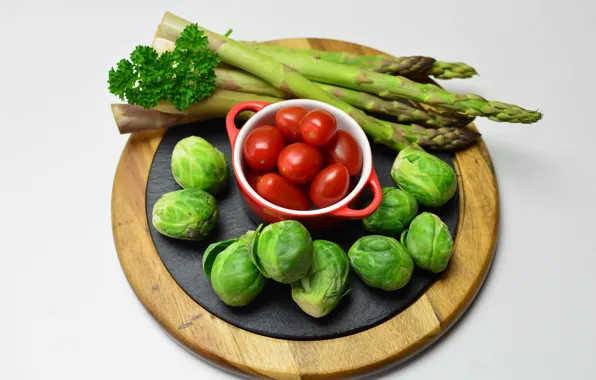 Vegetables, tomatoes, parsley, asparagus