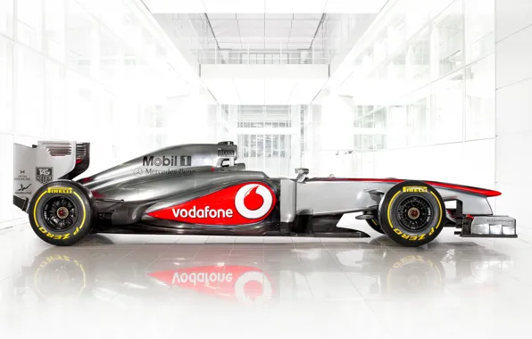 Picture the car, formula 1, race car, McLaren MP4-28
