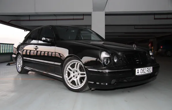 Picture mercedes, almaty, e55amg