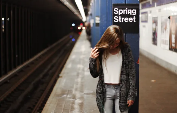 Girl, jeans, station