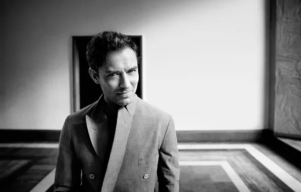 Jude Law, photoshoot, Jude Law, The Journal, Mr.Porter