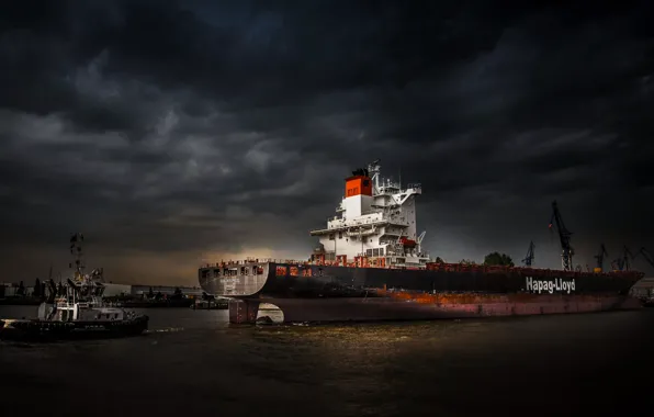 Port, Board, The ship, A container ship, Overcast, Tug, Feed, Empty