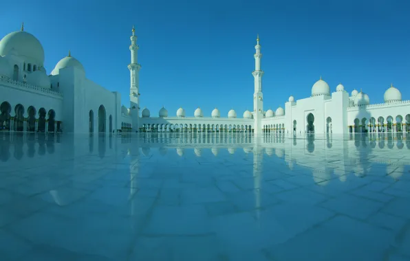 Architecture, UAE, Abu Dhabi, the minaret, the Sheikh Zayed Grand mosque