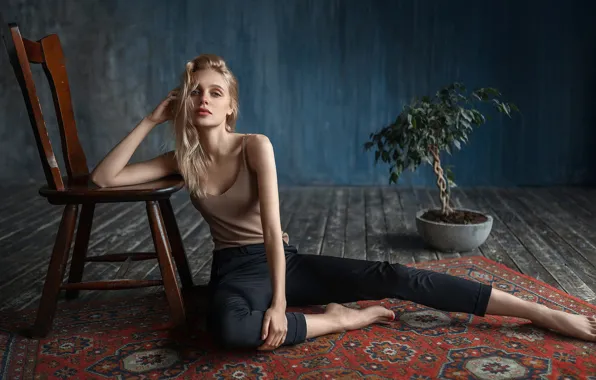 Picture look, girl, pose, room, hair, on the floor, Demidov Yuri