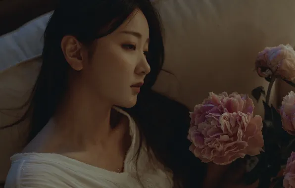 Dark, Beautiful, Asian, Model, Flowers, Night, Woman, Bouquet