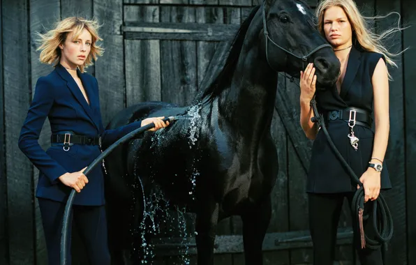 Campaign, Versace, 2017, Anna Ewers, Edie Campbell, Bruce Weber, Spring Summer