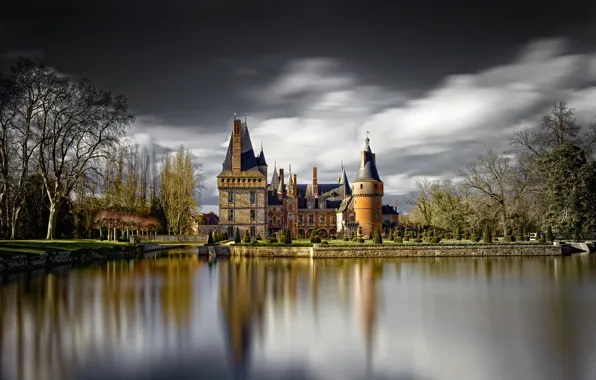 Trees, lake, castle, France, storm, gray clouds, Maintenon