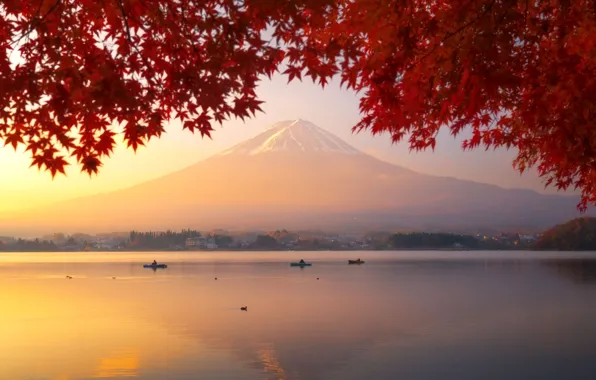 Japan, lake Kawaguchi, Mount Fuji