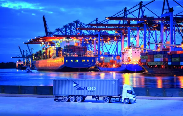 The evening, Port, Truck, The ship, A container ship, Port, Vessel, A cargo ship