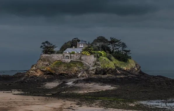 Sea, the sky, house, Island