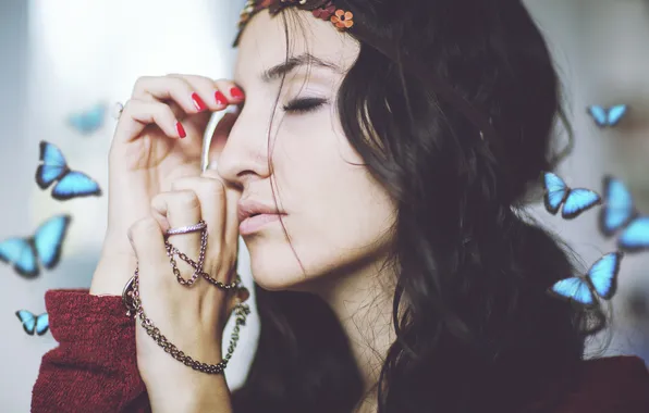 Picture girl, butterfly, hands, brunette, ring, chain