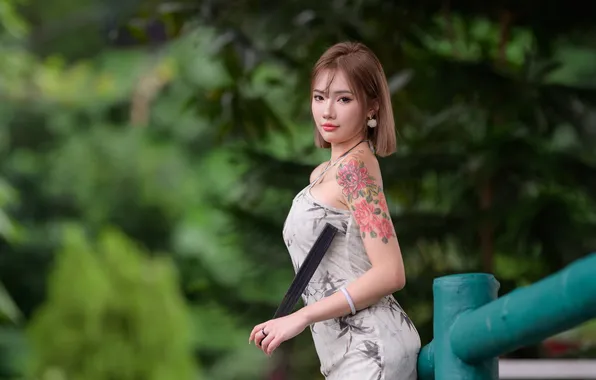 Look, Asian, Pose, Dress