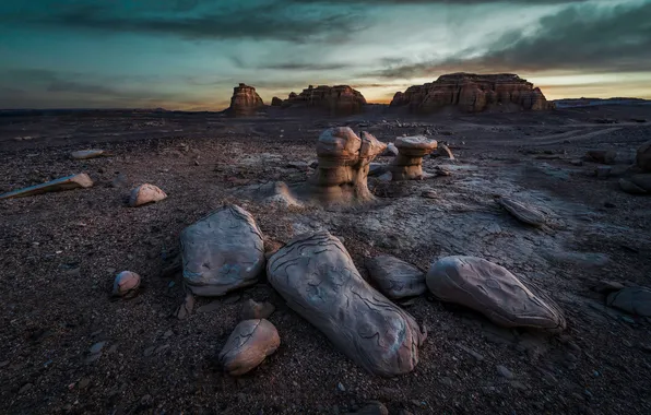 Mountains, stones, rocks, desert, dal, the evening, twilight, canyons