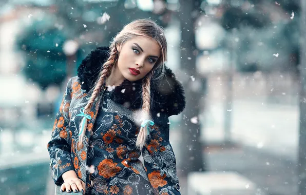 Picture snow, makeup, sponge, braids, St Petersburg, Alessandro Di Cicco
