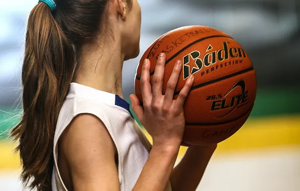 Picture girl, hair, the ball, hand, basketball