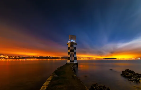 Sea, the sky, night, lights, coast, lighthouse, New Zealand, horizon