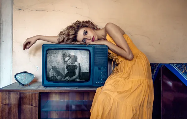 Girl, TV, Memories, Acts Novels