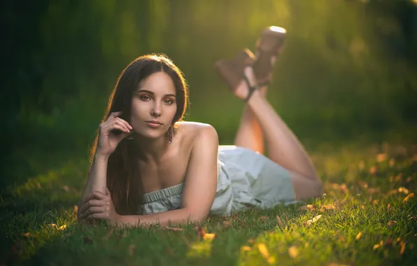 Picture grass, look, girl, lawn, bokeh