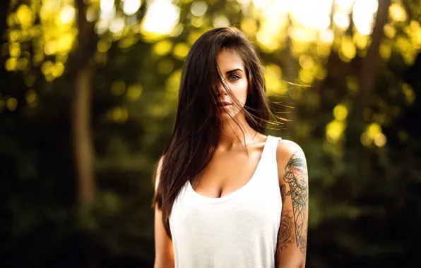 Look, tattoo, neckline, Martin Kühn, Marlen