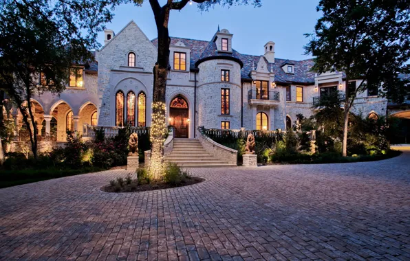 Picture lights, castle, Villa, the evening