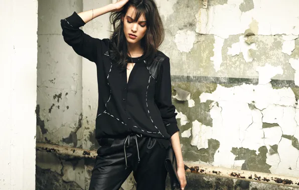 Fashion, Charlotte Cardin, Charlotte Cardin