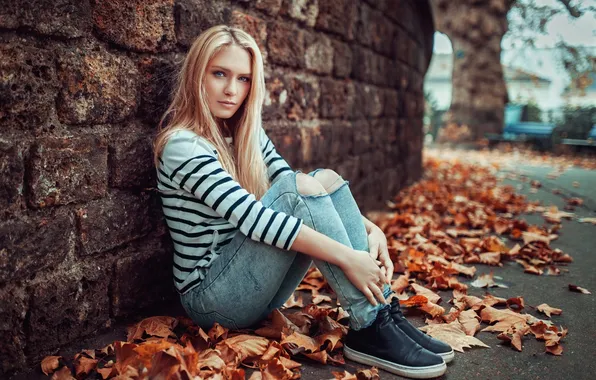 Girl, young, beautiful, sweet, blonde, Eva Mikulski