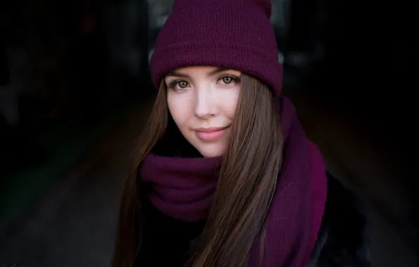 Picture background, model, hat, portrait, makeup, scarf, hairstyle, brown hair